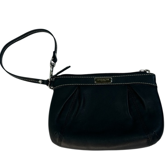 Coach Black Leather Soho Wristlet Wallet 7"x5" - Picture 5 of 10